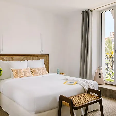 Colette Centre Готель 4*